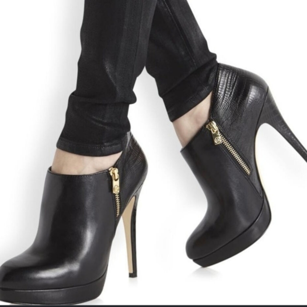MICHAEL KORS YORK BOTTIES